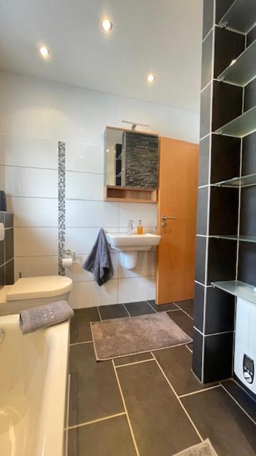 Leomi Ferienwohnung Hagen  Buitenkant foto